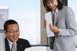 契約の目安として「STAFFを1人雇う」というイメージで考えてください。